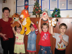Светлого Нового года! Энергетики ОАО "Московская объединенная электросетевая компания" продолжают новогоднюю благотворительную акцию помощи детям