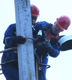 Западные электрические сети подвели итог работы по технологическим присоединениям за три месяца 2011 года