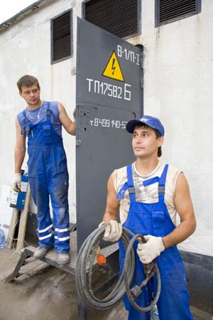 Московская объединенная электросетевая компания полностью выполнила ремонтную программу 2008 года